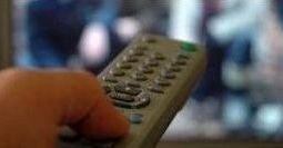 La TV de Pago Supera en Ingresos por Primera Vez a los Canales en Abierto