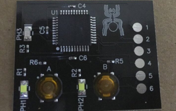 PS4 MTX KEY, un modchip para PlayStation 4 que permite compartir juegos de forma ilimitada